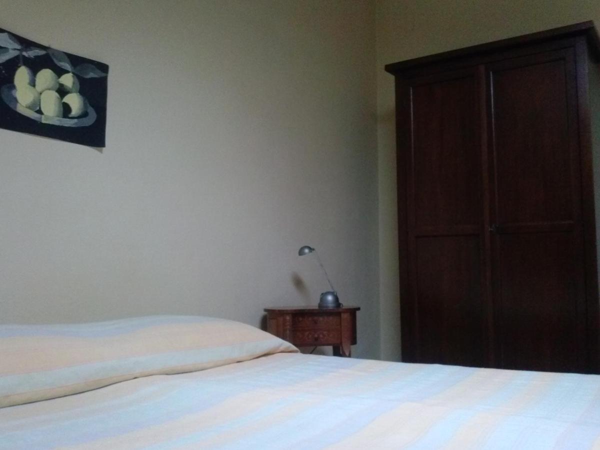 Bed and Breakfast Mansarda Raggio Di Sole Verona Habitación foto